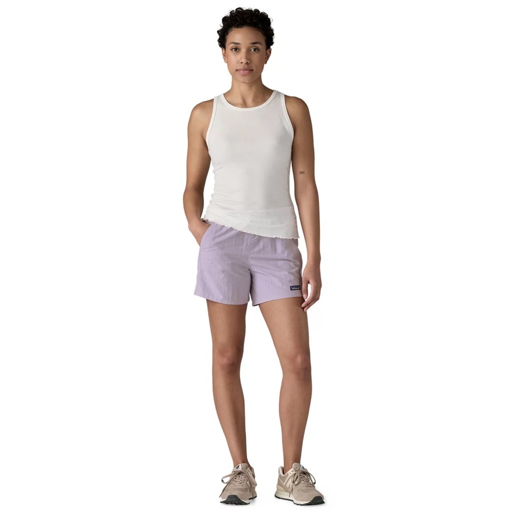 Patagonia Baggies Women's Shorts 5” Medium/Large BRAND NEW - Picture 3 of 4